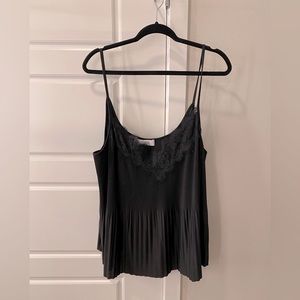 Violeta flowy lace tank top